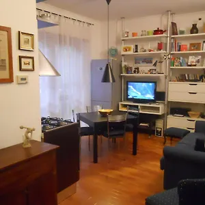 https://lappartamento-di-villa-bonelli.it-romehotels.com